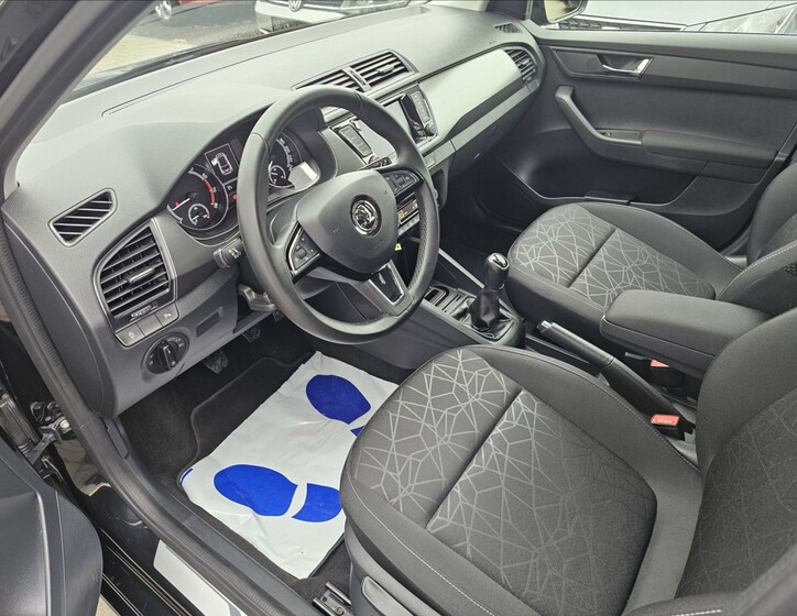 Škoda Fabia 10