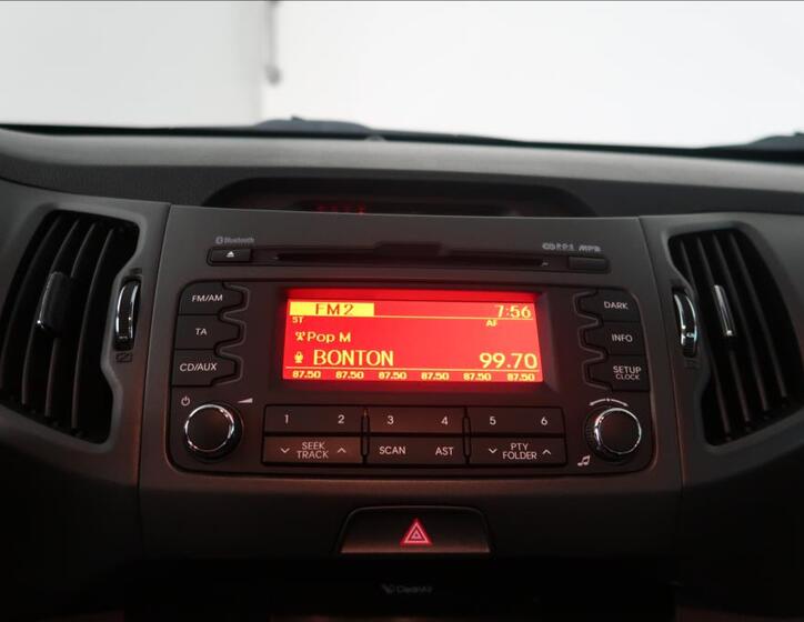KIA Sportage 11