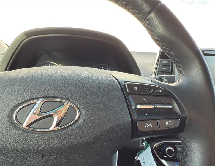 Hyundai i30 14