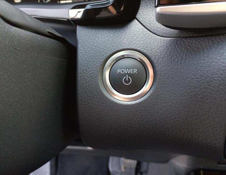 Toyota Camry 20