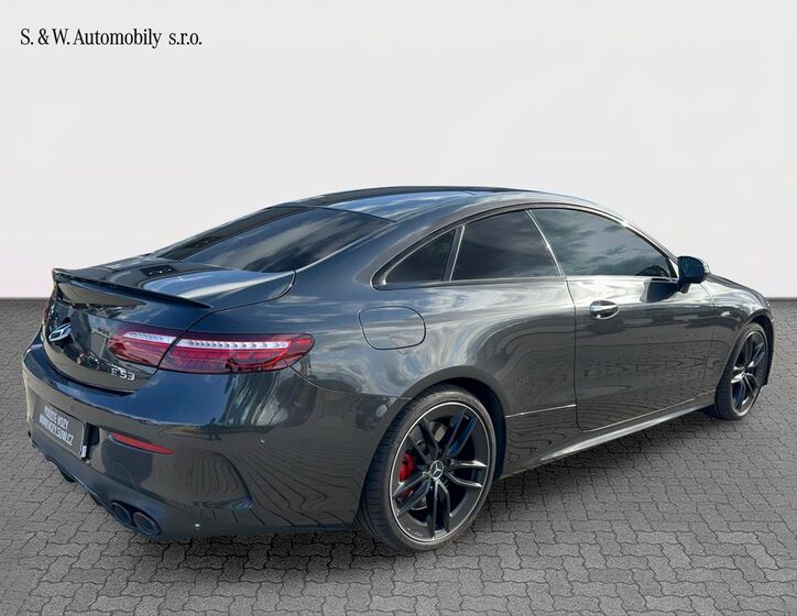 Mercedes-Benz Třídy E 5