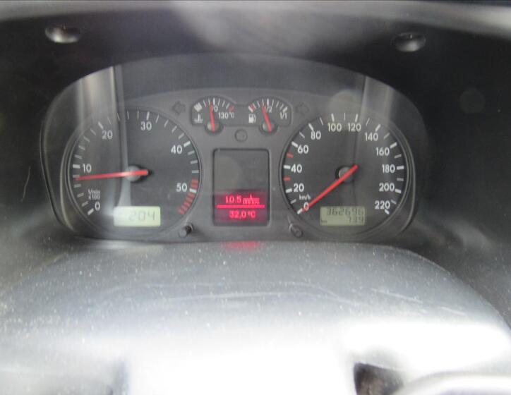 Volkswagen Caravelle 15