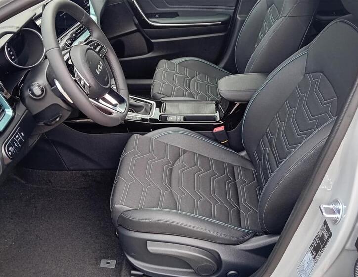 KIA XCeed 9