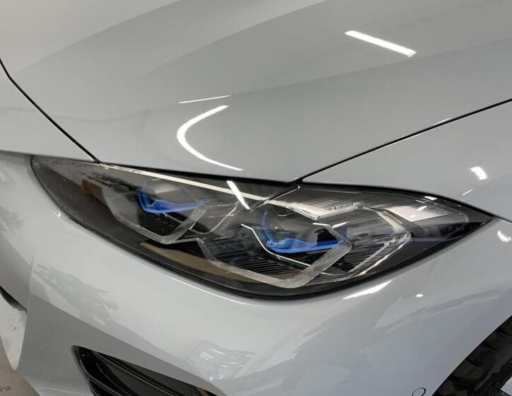 BMW i4 5