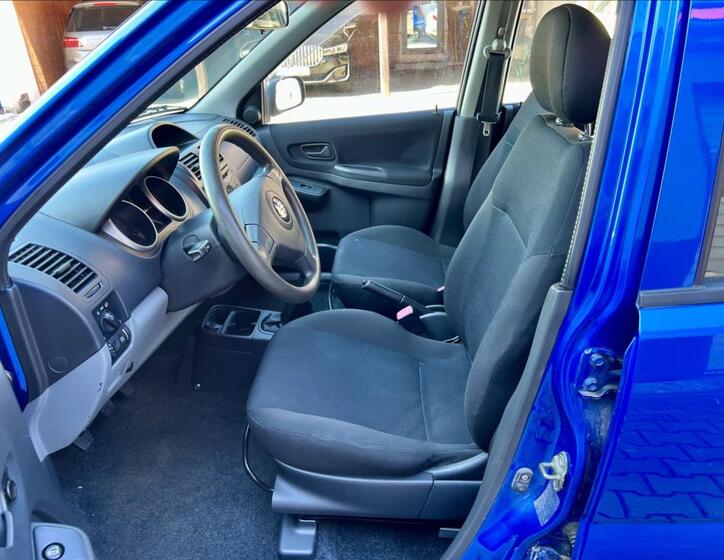 Suzuki Ignis 11