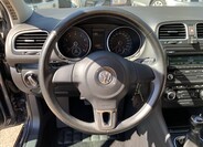 Volkswagen Golf 9