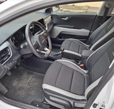 KIA Stonic 10