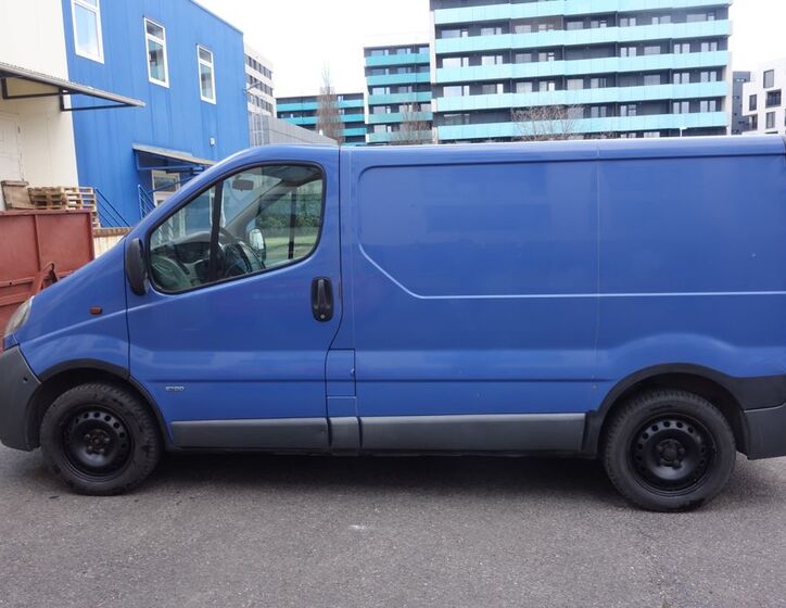 Renault Trafic 11
