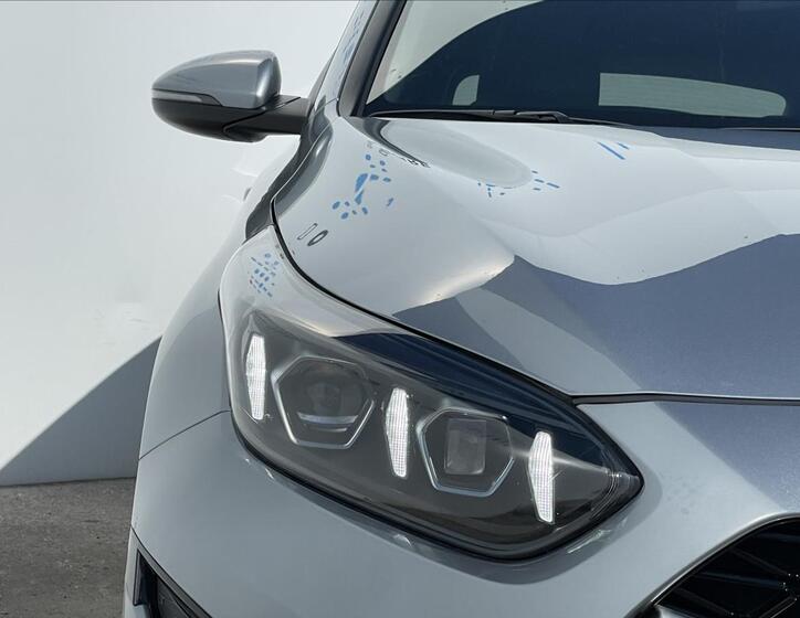 KIA ProCeed 21