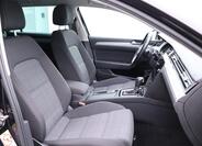 Volkswagen Passat 12