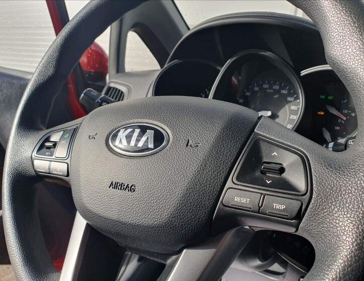 Kia Rio 22