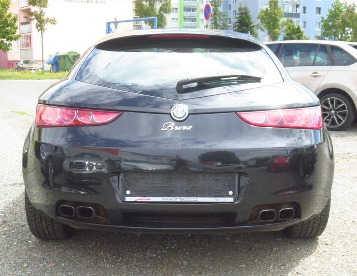 Alfa Romeo Brera 9