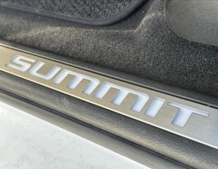 Jeep Grand Cherokee 28