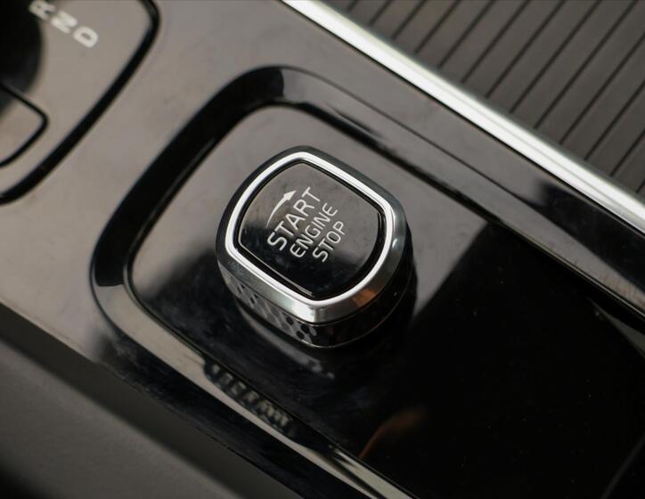Volvo XC60 30