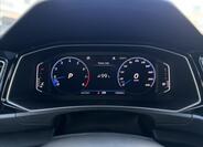 Volkswagen T-Roc 10