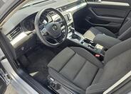 Volkswagen Passat 10