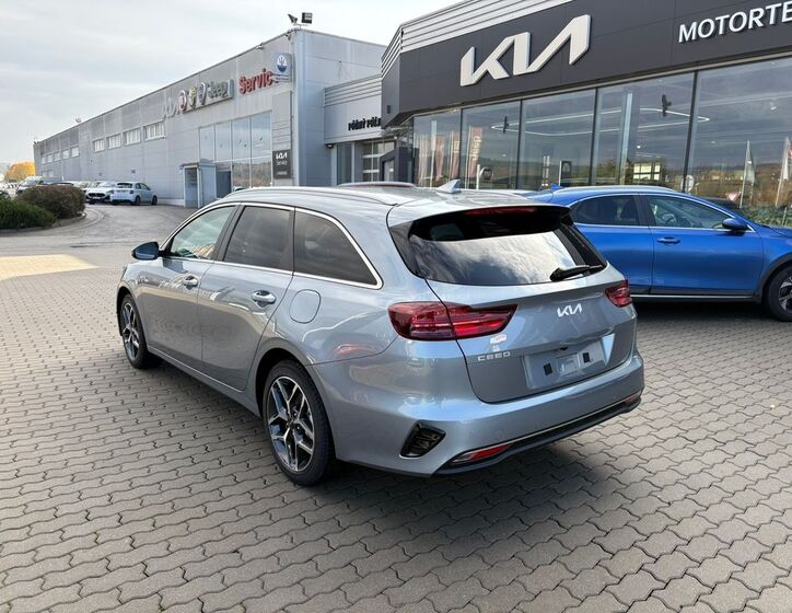 KIA Ceed 5