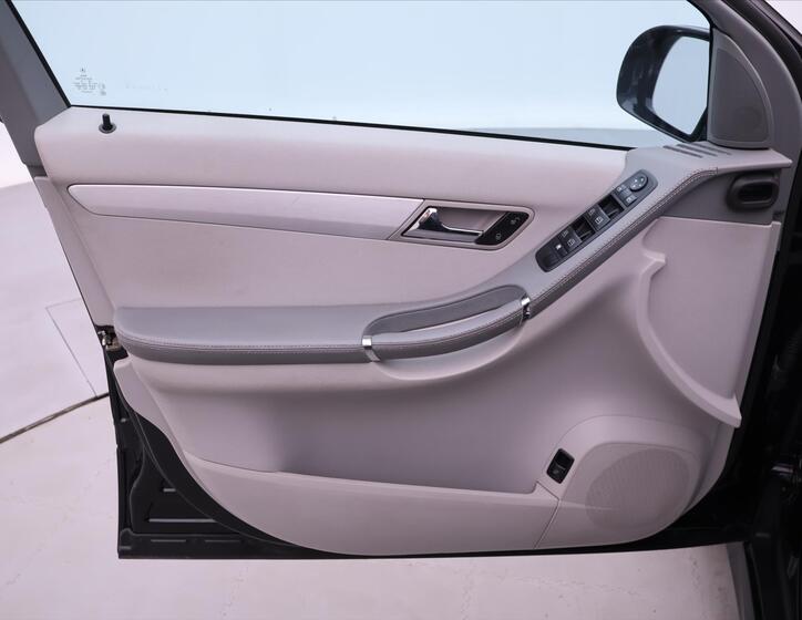 Mercedes-Benz Třídy R 11