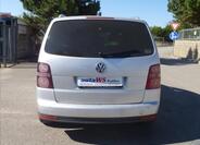 Volkswagen Touran 5