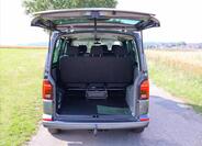 Volkswagen Transporter 9