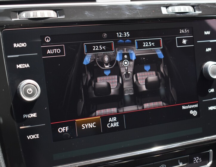 Volkswagen Golf 41