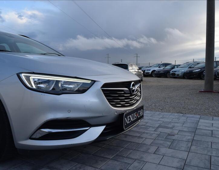 Opel Insignia 13