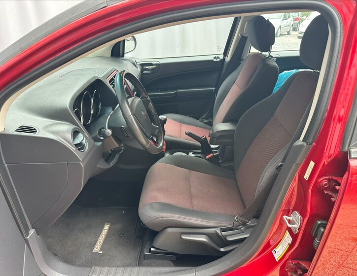 Dodge Caliber 9