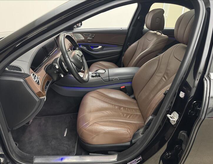 Mercedes-Benz Třídy S 37