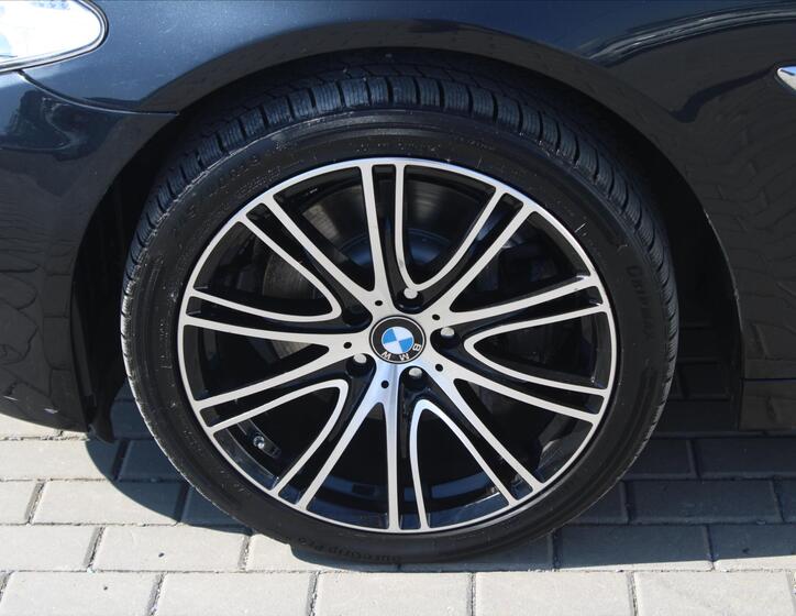 BMW Řada 5 9