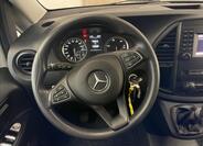 Mercedes-Benz Vito 10