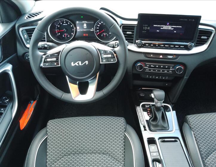 KIA XCeed 4