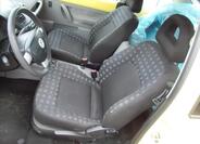 Volkswagen New Beetle 14