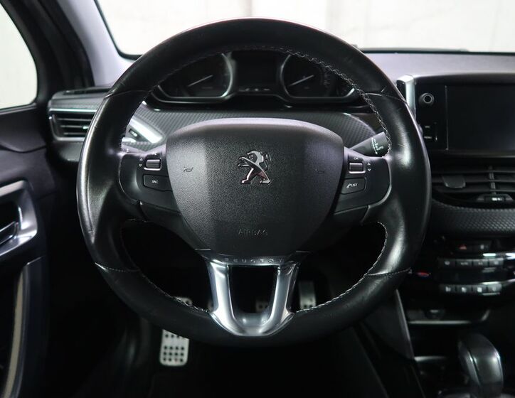 Peugeot 2008 16