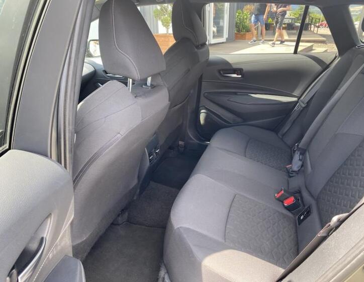 Toyota Corolla 13
