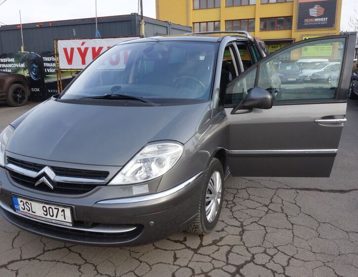 Citroën C8 15