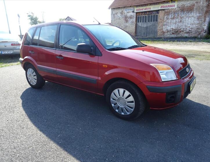 Ford Fusion 2