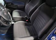 Toyota Yaris 9