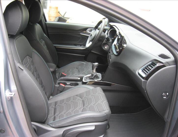 KIA Ceed 16