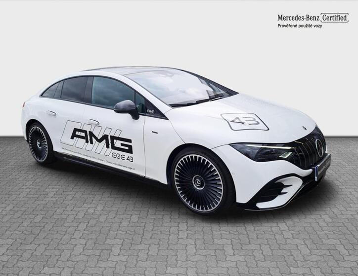 Mercedes-Benz EQE 7
