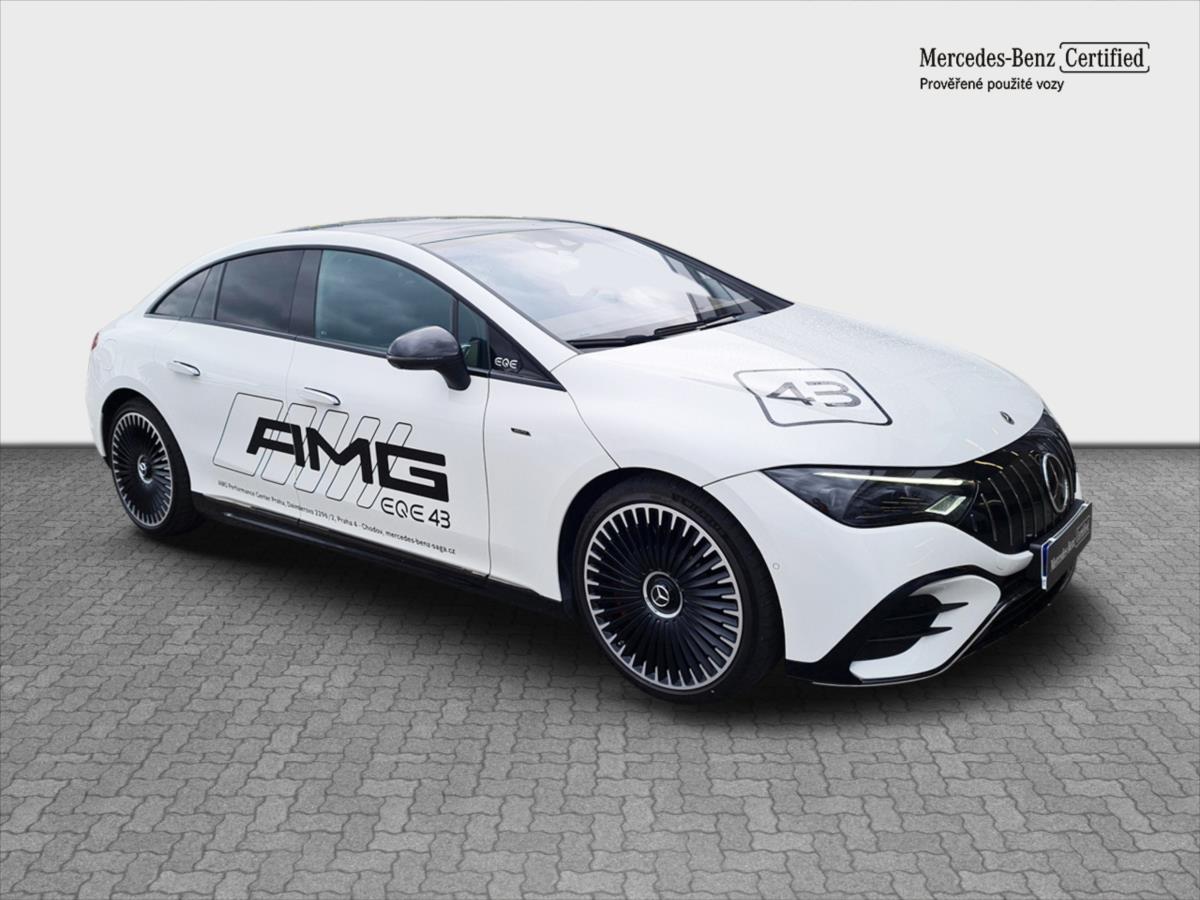 Mercedes-Benz EQE