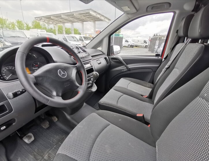 Mercedes-Benz Vito 6