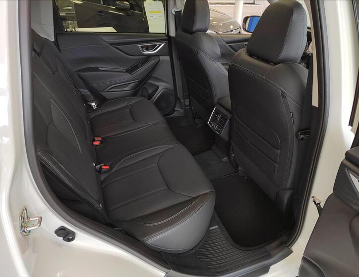 Subaru Forester 14