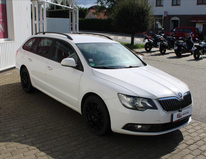 Škoda Superb 2