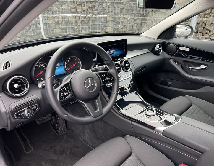 Mercedes-Benz Třídy C 12