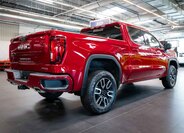 GMC Sierra 8