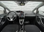 Toyota Verso 17