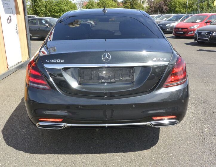 Mercedes-Benz Třídy S 6