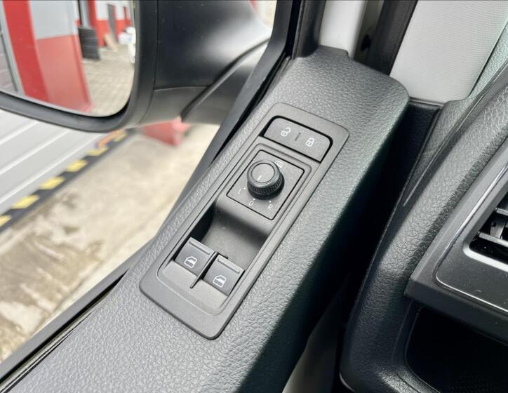 Volkswagen Transporter 37