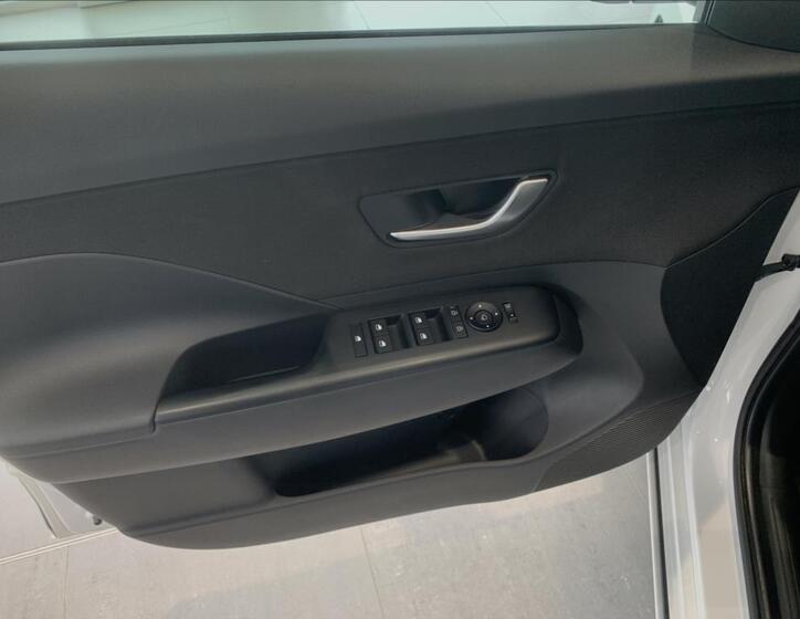 Hyundai Kona 25