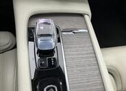 Volvo V90 17